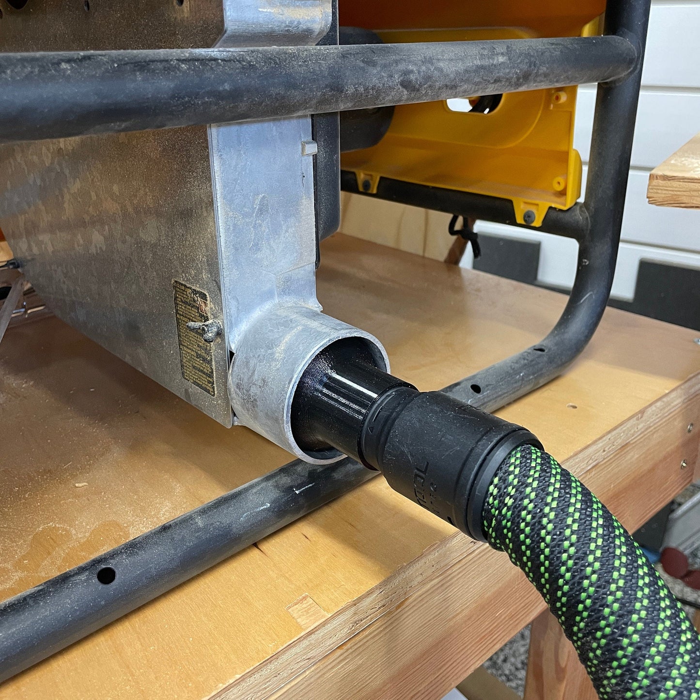 Dewalt Table Saw 2 1/4 inch to Festool/Ridgid/ShopVac/Craftsman Hose Adapter